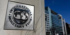 الحكومة: صندوق النقد الدولي لا يملي أوامره على مصر