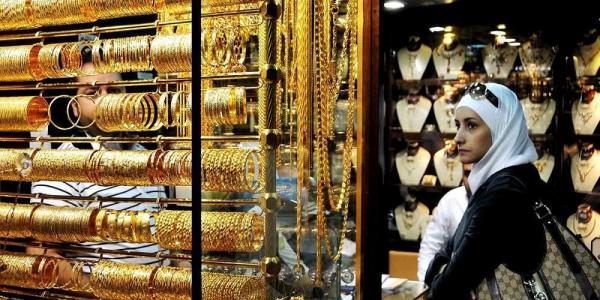 الذهب يرتفع 10 جنيهات ويسجل أعلى مستوى في التاريخ