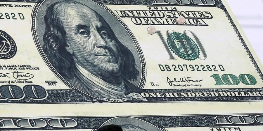 سعر الدولار مقابل الجنيه اليوم الأحد في البنوك المصرية